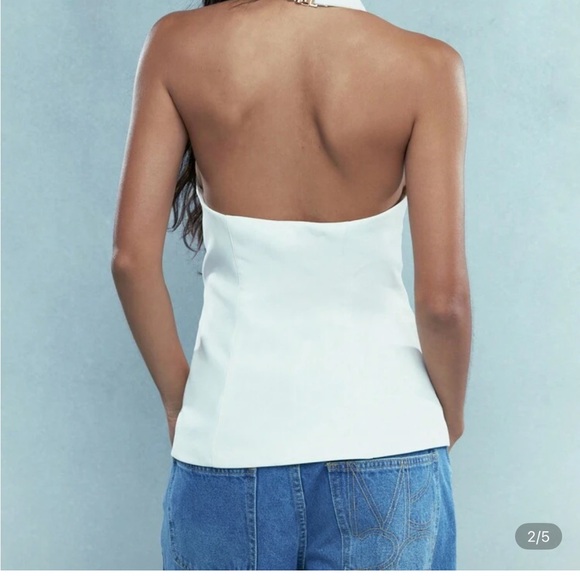 Stylish white button top - Picture 3 of 4